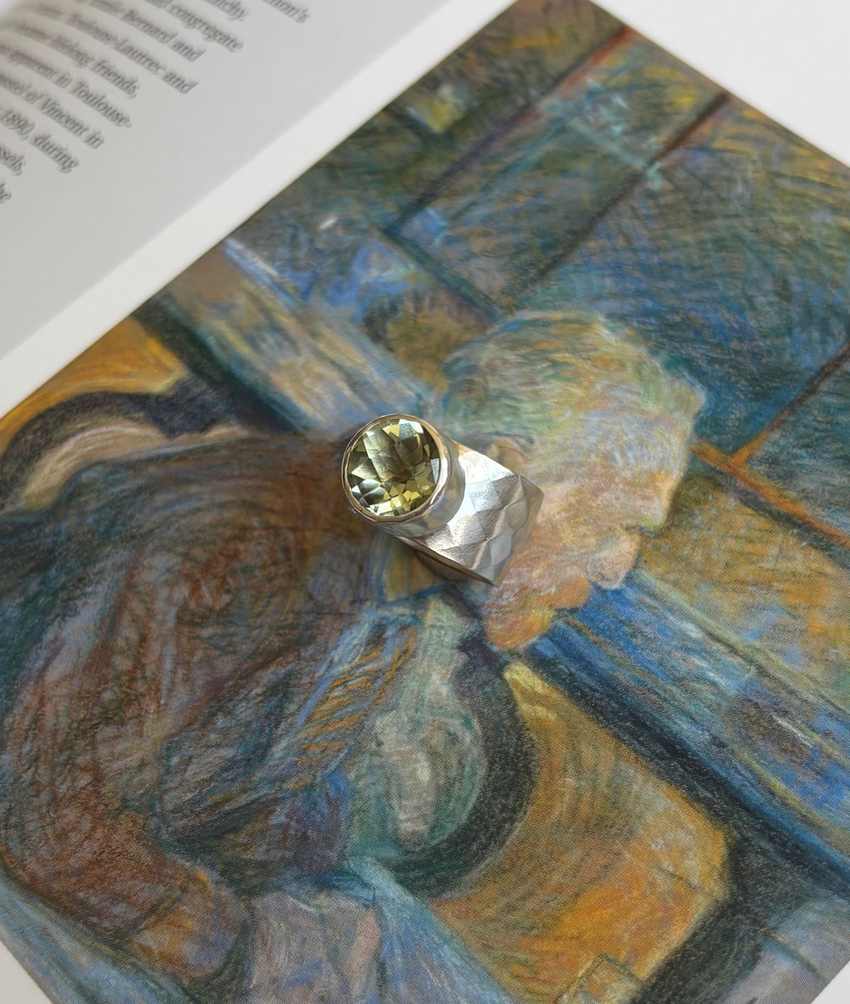 Clover Ring