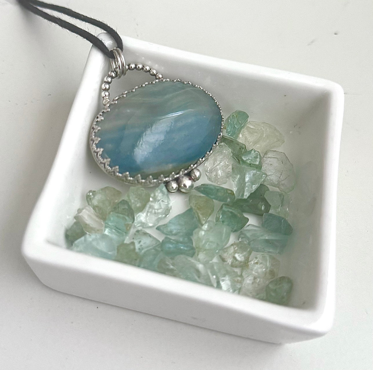 Cove Necklace