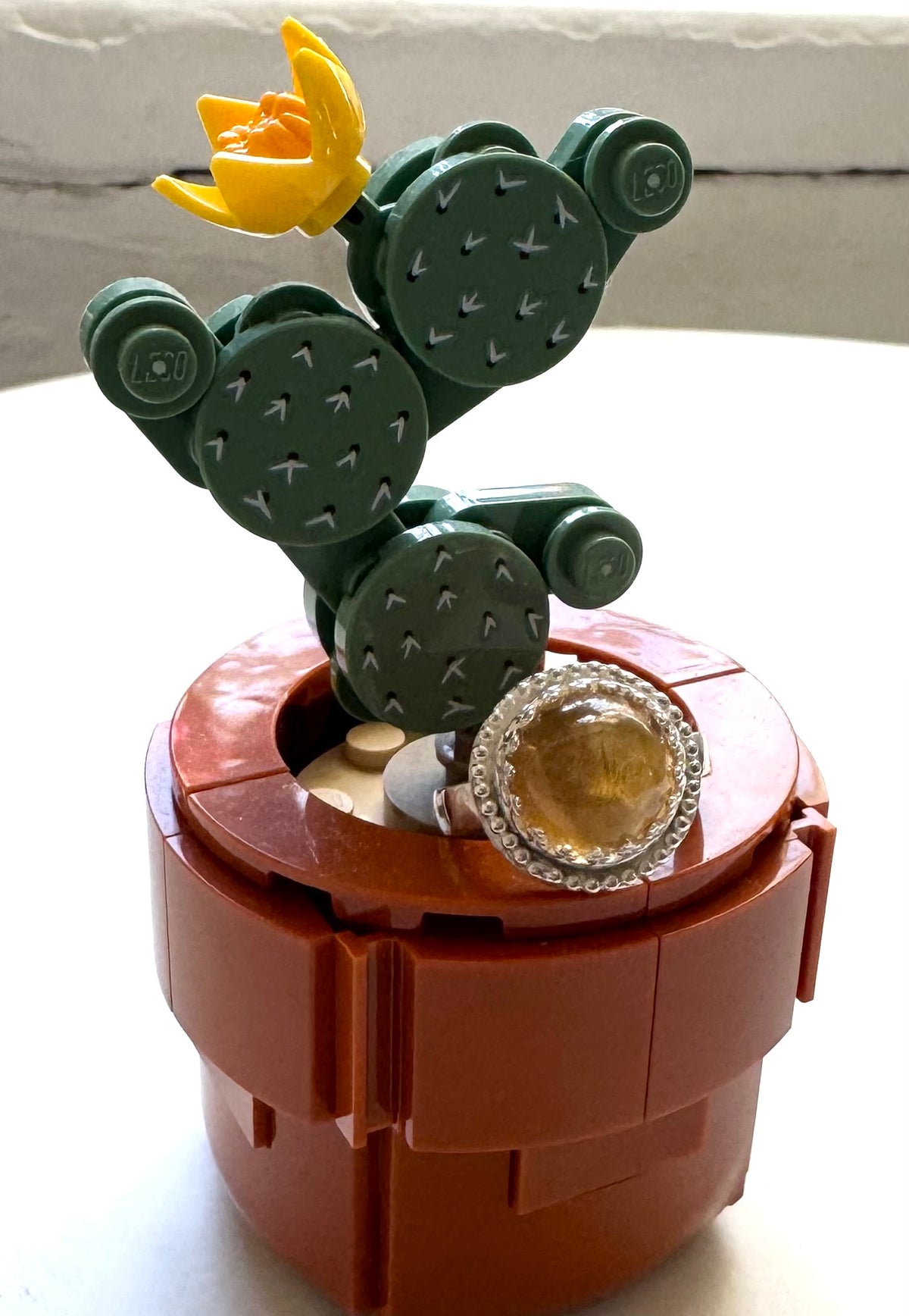 Helios Ring